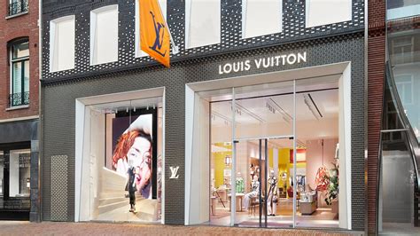 louis vuitton amsterdam opening hours|hotels near louis vuitton amsterdam.